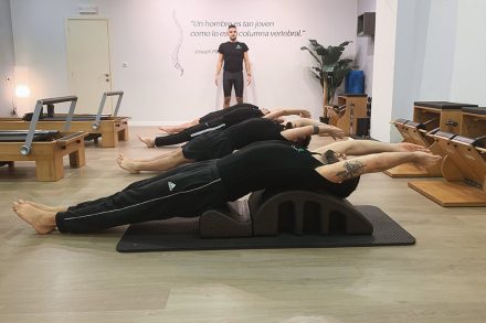 Ejercicios de pilates suelo